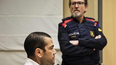 Дани Алвес в съда