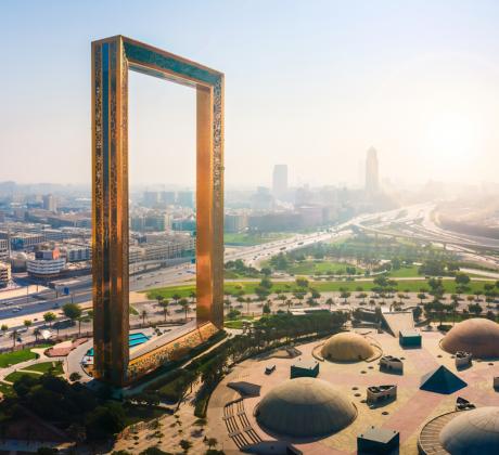 Дубай е истински град на чудесата и изглежда не спира