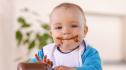 Гастроентеролог разкри защо не трябва да давате шоколад на деца под три годинки