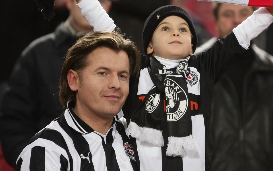 Българският мид лейнър Лъчезар Fenz1 Илиев изигра добър мач при