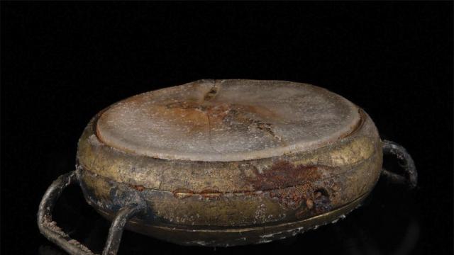 Търг за часовник, разтопен при ядрената бомбардировка над Хирошима