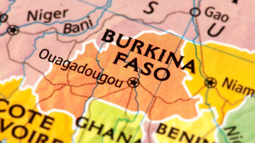 15 убити при терористичен акт срещу църква в Буркина Фасо