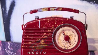 Българите предпочитат да слушат музика по радиото