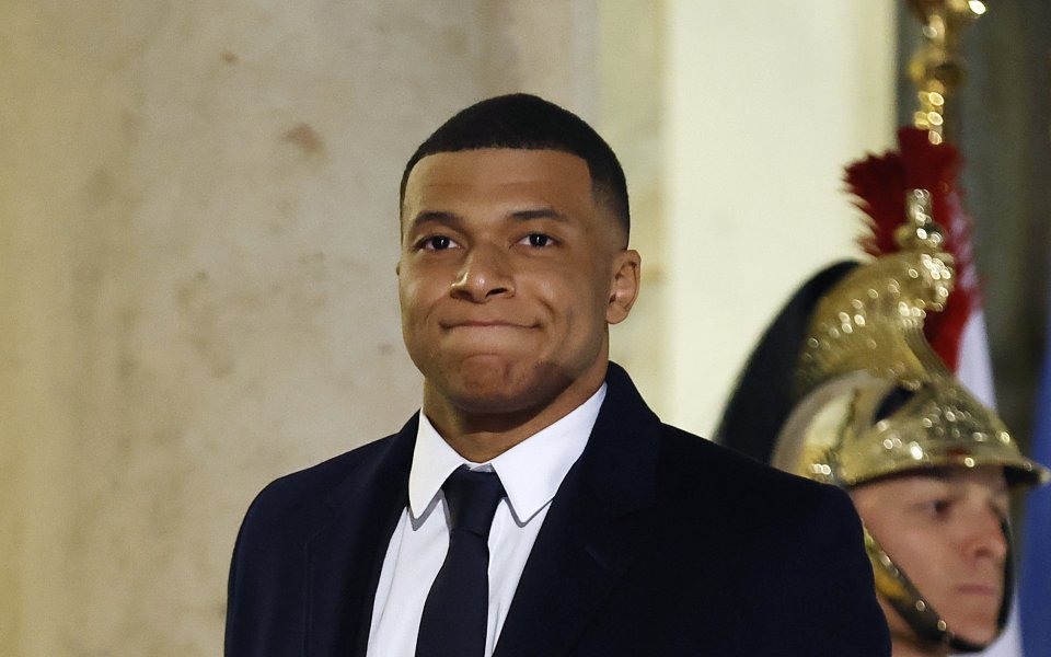 Среща на Килиан Мбапе с президента на Франция в Елисейския дворец