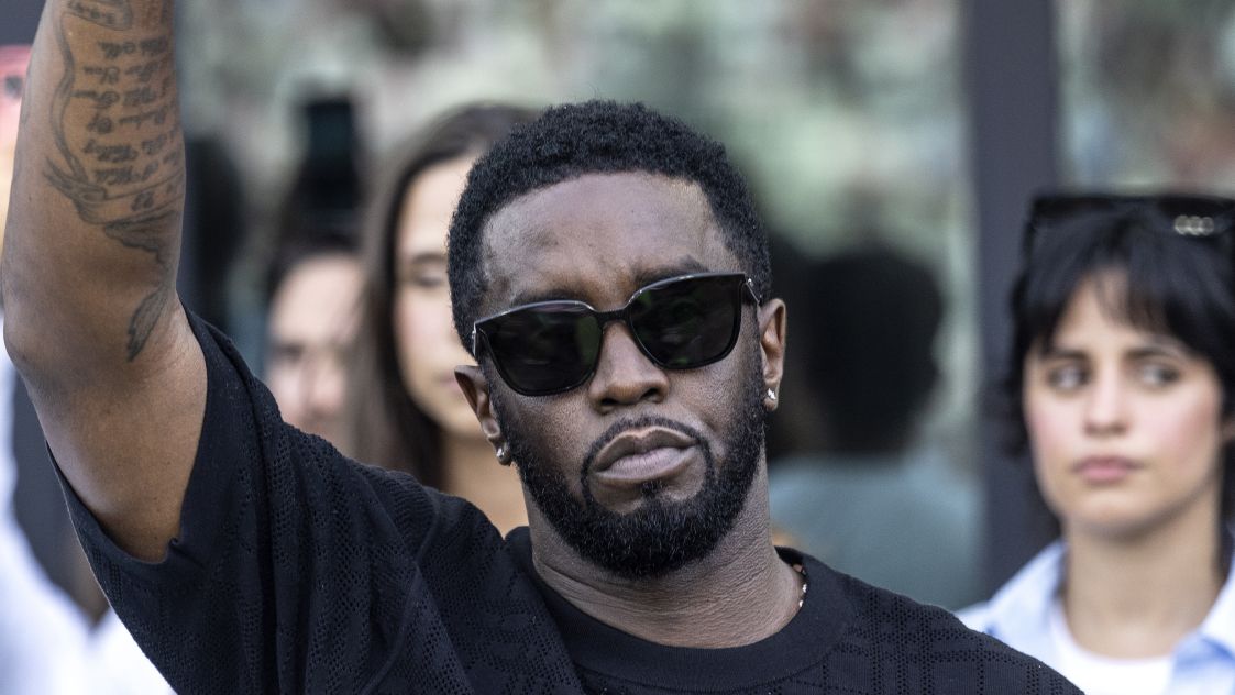 Diddy не се храни в затвора от страх, че ще го отровят