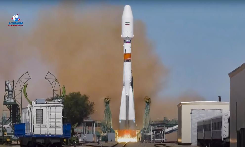 Русия изстреля в космоса иранския сателит Парс 1“, който ще