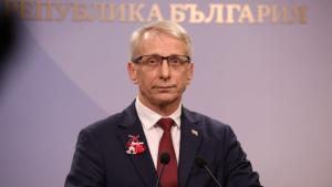 Оставката на министър председателя Николай Денков е депозирана в деловодството на