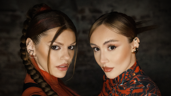 Михаела Филева и Дара Екимова представят дуетна песен