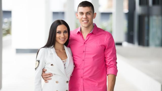 Фаворитите Кики и Емо от Добрич напуснаха „Един за друг“