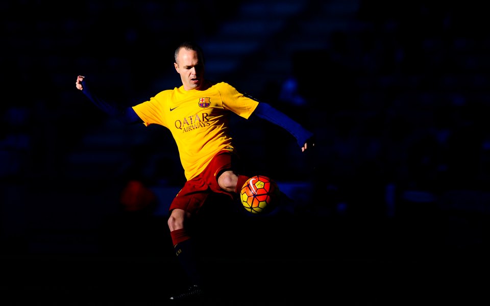 Бившият испански национал и полузащитник на Барселона – , записа
