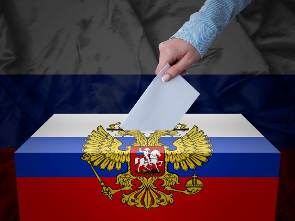 Президентските избори в Русия започнаха предсрочно в понеделник 4 март  в