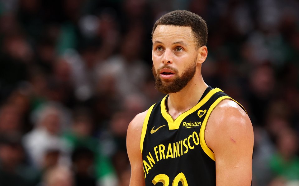 Суперзвездата на НБА и Голдън Стейт Уориърс - Стеф Къри,