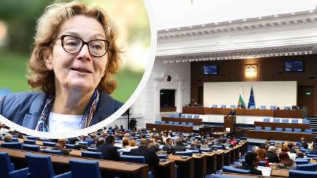 Румяна Коларова