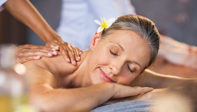 масаж - ЗЛАТНО ВРЕМЕ: 10 здравословни навика  за жените от Аюрведа