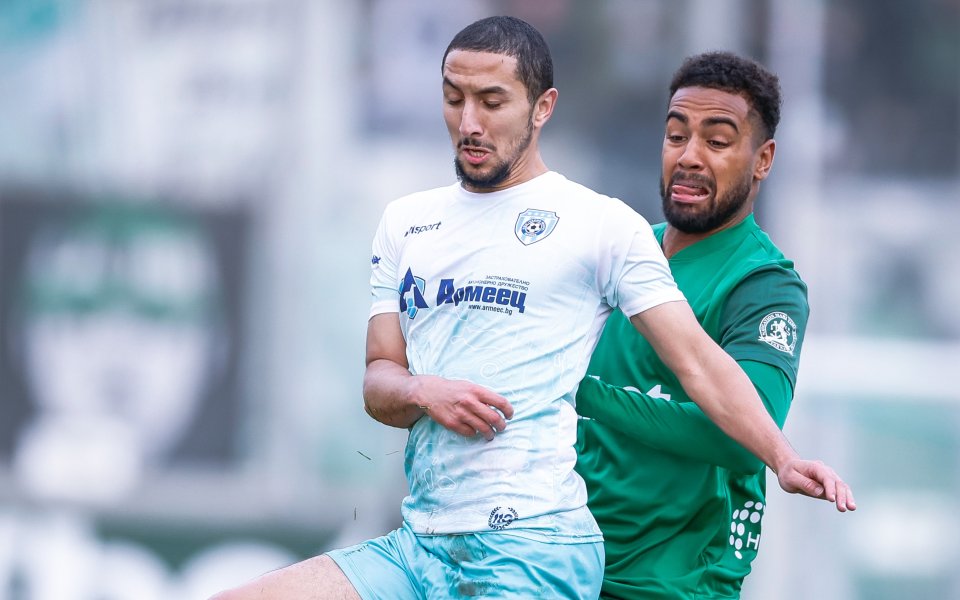 Плеймейкърът на Черно море Мазир Сула е желан от френски