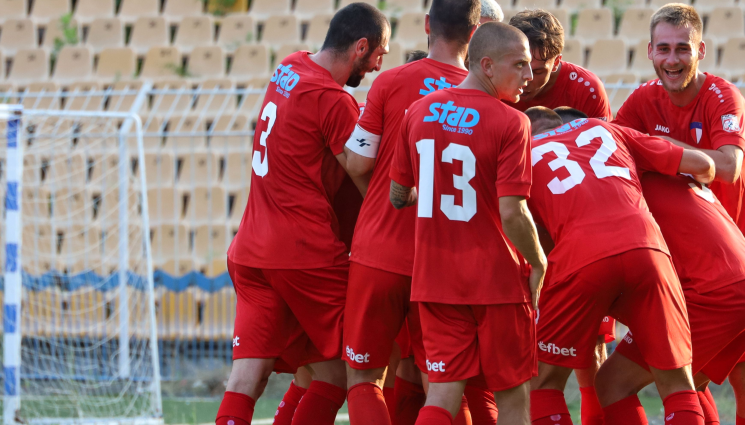 Марек - Марек записа трета поредна победа във Втора лига