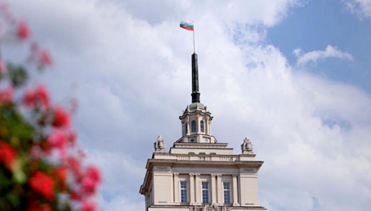 народно събрание - Политическите реакции след решението на КС за изборните резултати! (ОБЗОР)