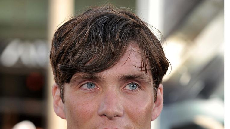  Хипнотичен взор и голям гений: по какъв начин се промени Килиън Мърфи през годините 