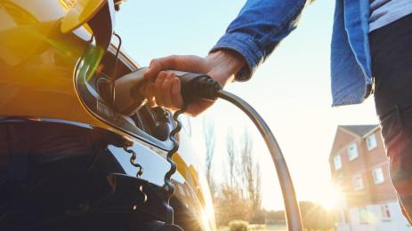 зареждане електромобил