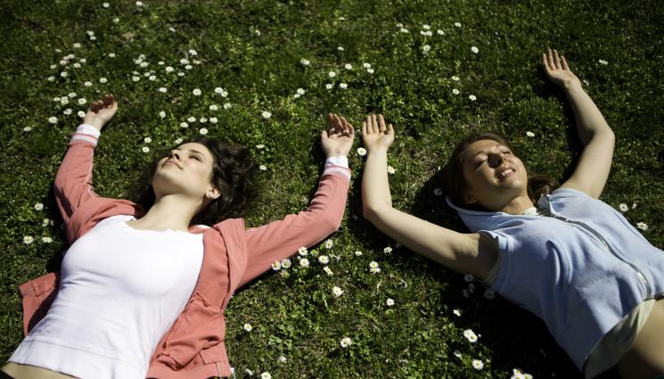 пролетна умора слънце почивка - ЗДРАВЕ с Телеграф: Пролетната умора ни мъчи цял месец