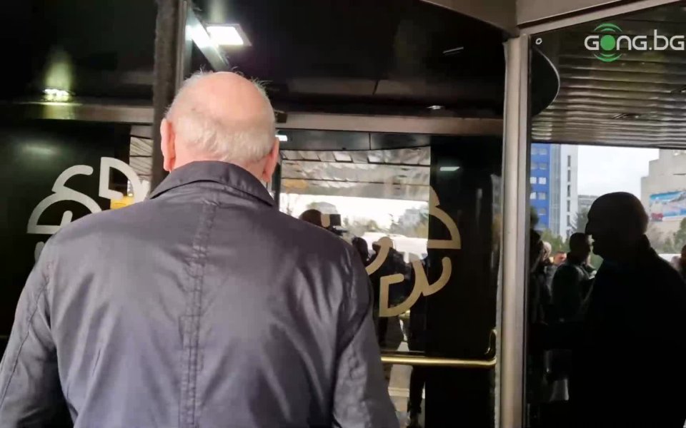 Кандидатът за Президент на БФС Михаил Касабов пристигна на днешния