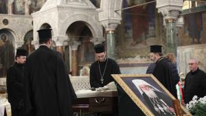 поклонение патриарх Неофит Александър Невски