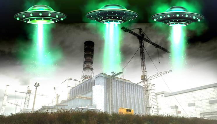НЛО - ЗАСТРАШЕНИ ЛИ СМЕ? Извънземни изсмукват радиация от АЕЦ-и!