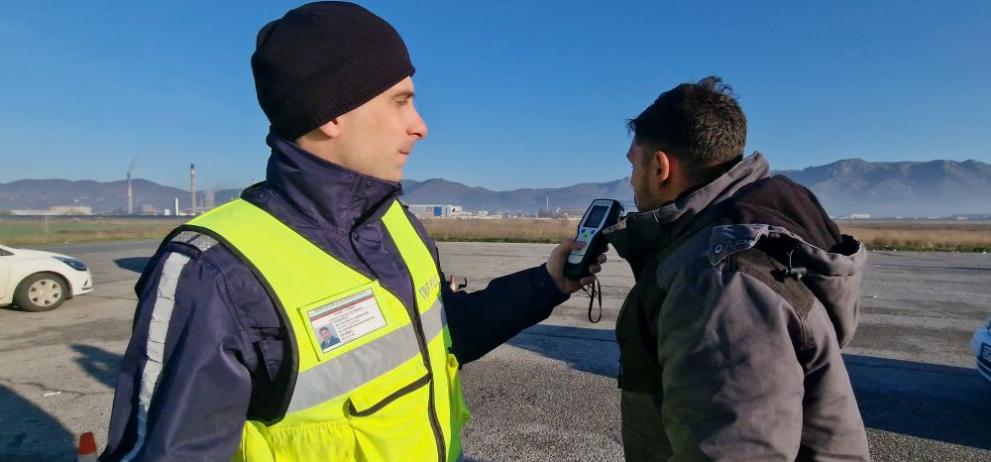 Специализирана операция по пътна безопасност се провежда в Сливенско. БГНЕСБГНЕС