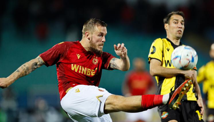 Тибо Вион - Снайперистът на ЦСКА подписа нов договор