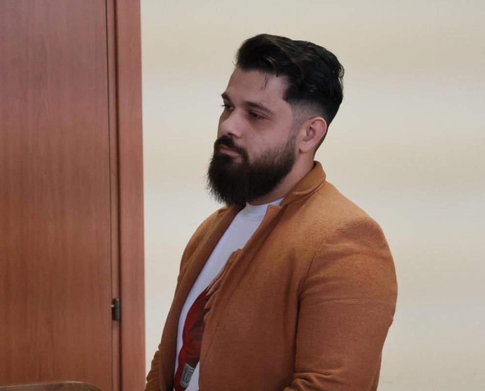 Плевенският съд гледа делото на Емил Димитров-син срещу Кристофър Фараона
