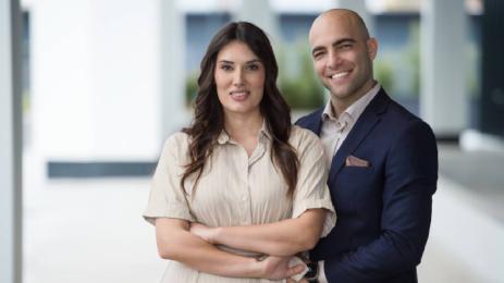 Един за друг