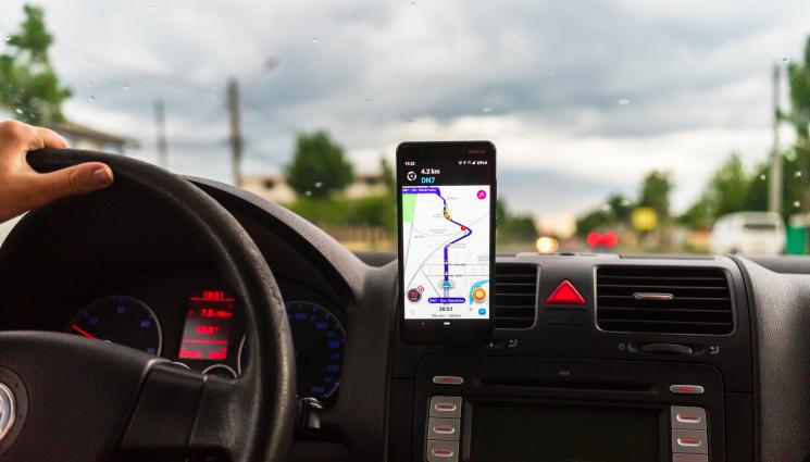 Waze - WAZE разширява обхвата си – освен за полицейски патрули, ще сигнализира и за опасности по пътя