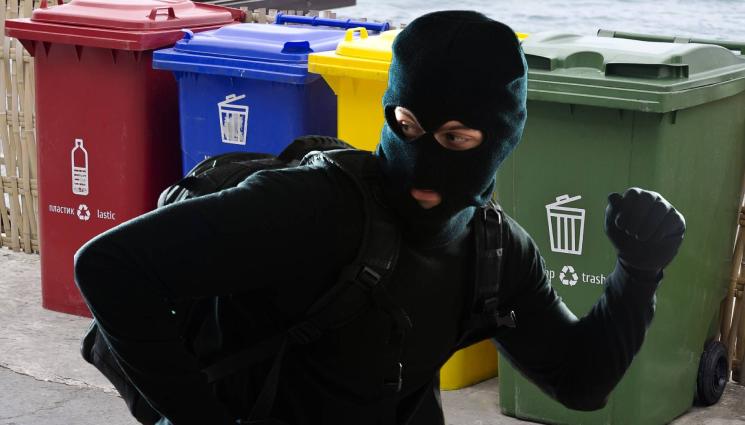 крадец боклук - ПЪЛЕН АБСУРД: Масови кражби на кофи за боклук!