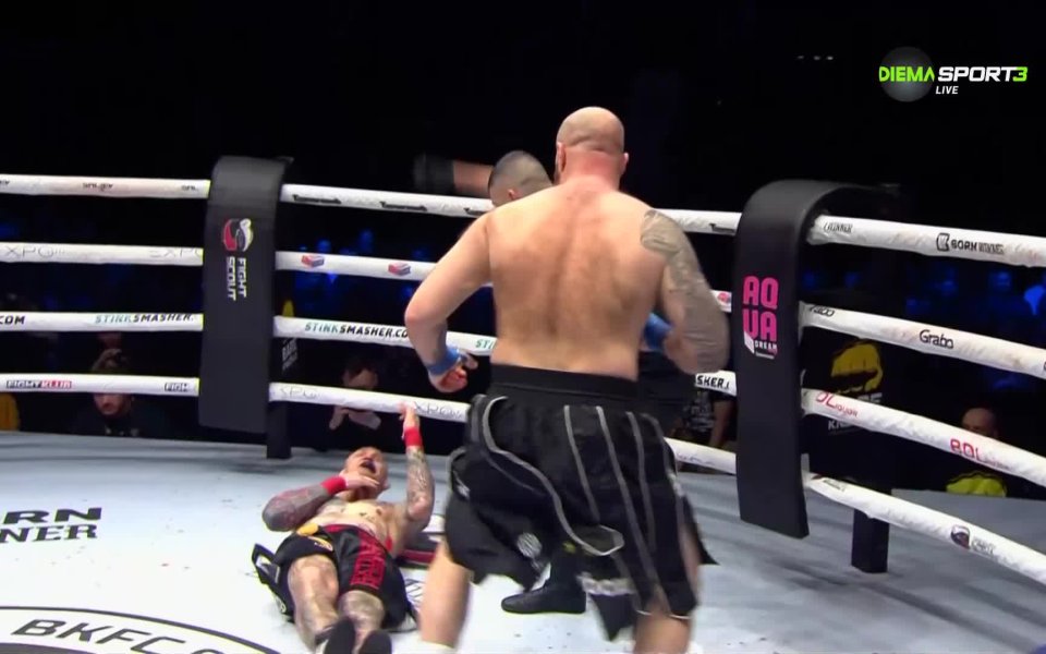 Станой Табаков по прякор Кобрата се завърна на ринга след