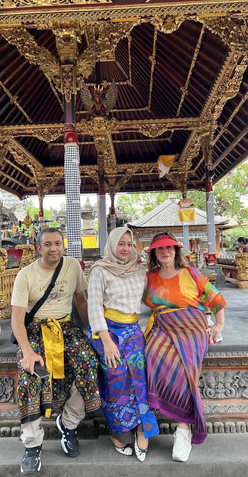  Сред красотите на Бали.