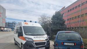 Линейка и автомобил катастрофираха на кръстовището между улиците Калояновско шосе