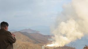 Северна Корея миналата седмица изстреля балистични ракети с малък обсег