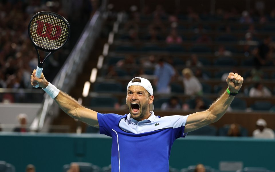 В часовете преди полуфиналните мачове на турнира по тенис в