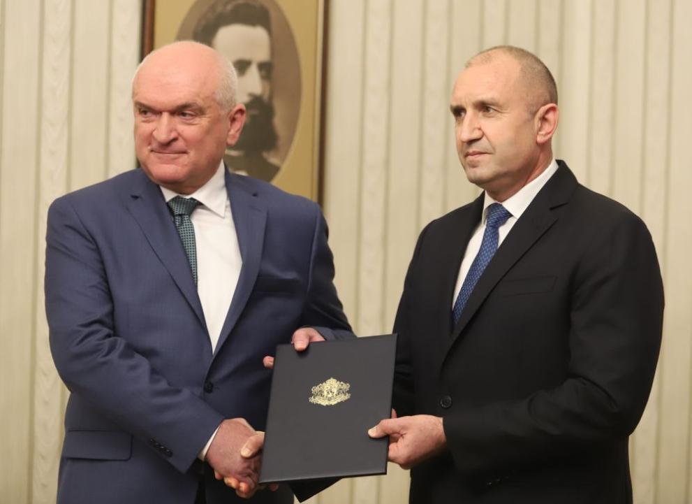 Президентът Румен Радев възложи на кандидата за служебен министър-председател Димитър Главчев