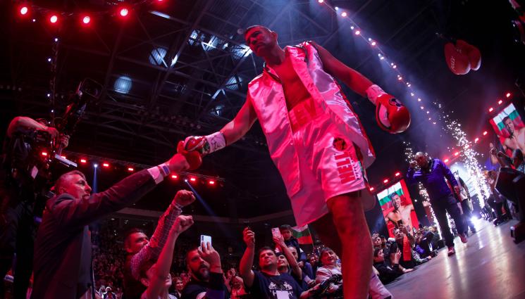 Тервел Пулев - Тервел Пулев с победа в София!