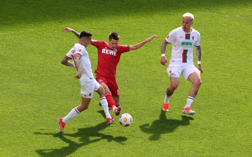 Аугсбург и Кьолн завършиха наравно 1:1. Срещата беше от 27-ия