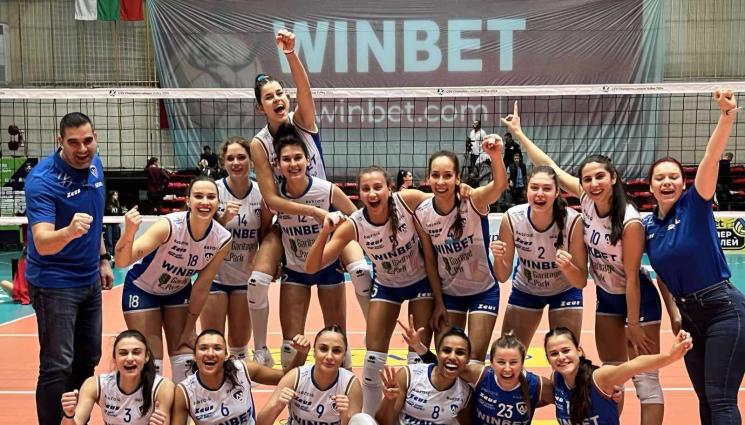 Левски волейбол - Левскарките сгънаха ЦСКА след 2 часа и половина битка в полуфиналния плейоф