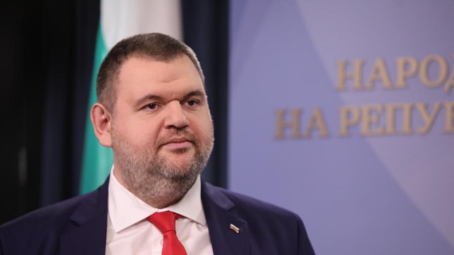 Делян Пеевски води депутатските листи на ДПС в Кърджали и Благоевград