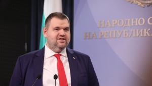 Председателят на ДПС Делян Пеевски отговори на Кирил Петков По