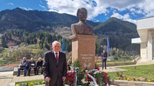 В Смолян откриха бюст паметник на революционера Георги Сава Раковски