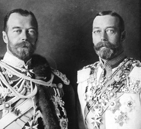 След като Николай II абдикира от престола британците се съгласяват