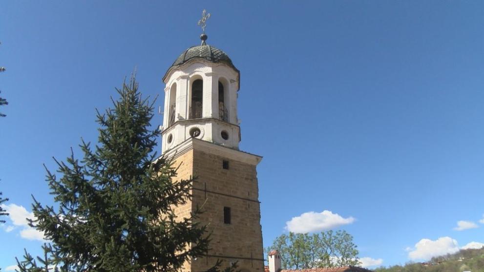 Снимка: Храмът „Свети Николай”, построен от Колю Фичето във Велико Търново, се нуждае от спешен ремонт
