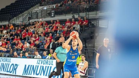 Павлин Иванов