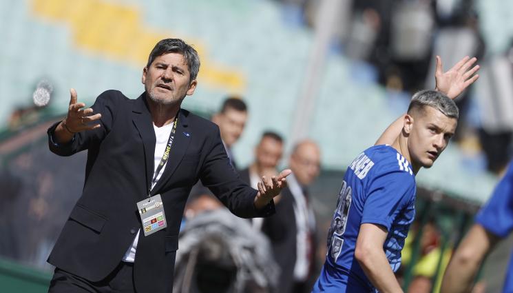 Николай Костов - Треньорска атака около Левски