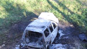 Кола падна в пропаст и изгоря на пътя Симитли Банско